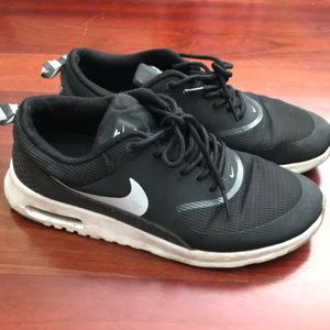 Air Max Thea